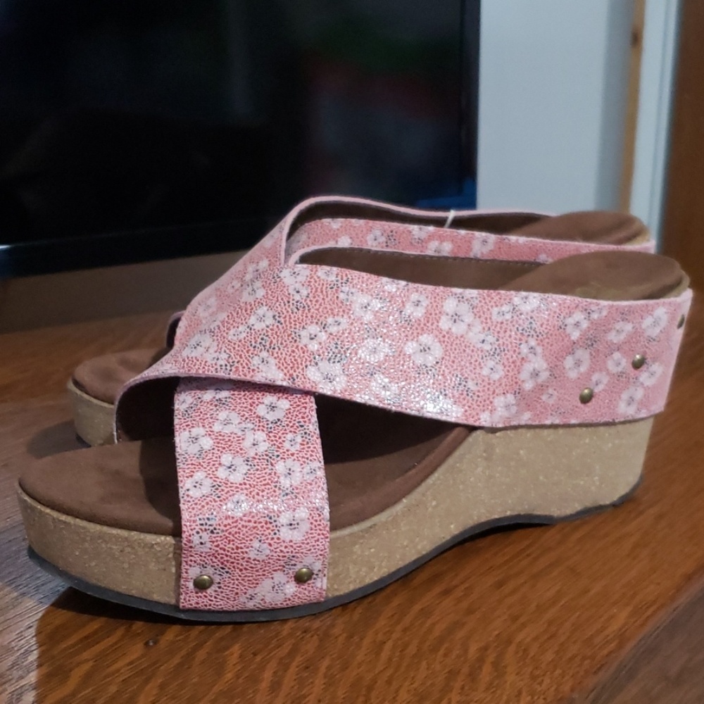 White mountain shoes